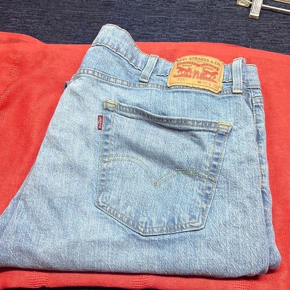 Levi 505 Regular Fit*Straight Leg Jeans Sz 42/32
